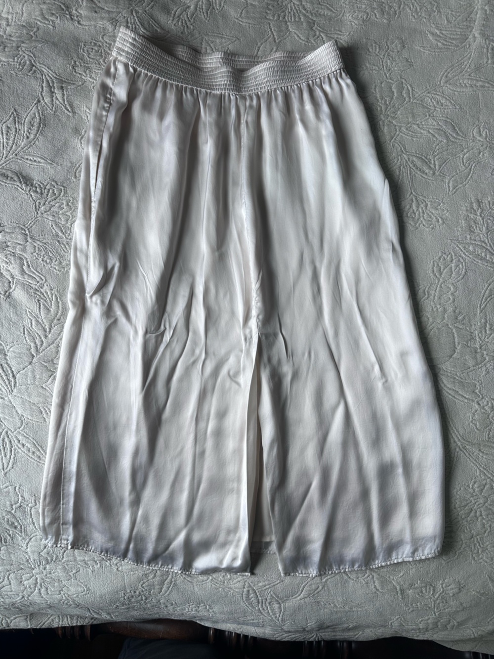 Wilfred White Half Slip Skirt - Picture 2 of 4